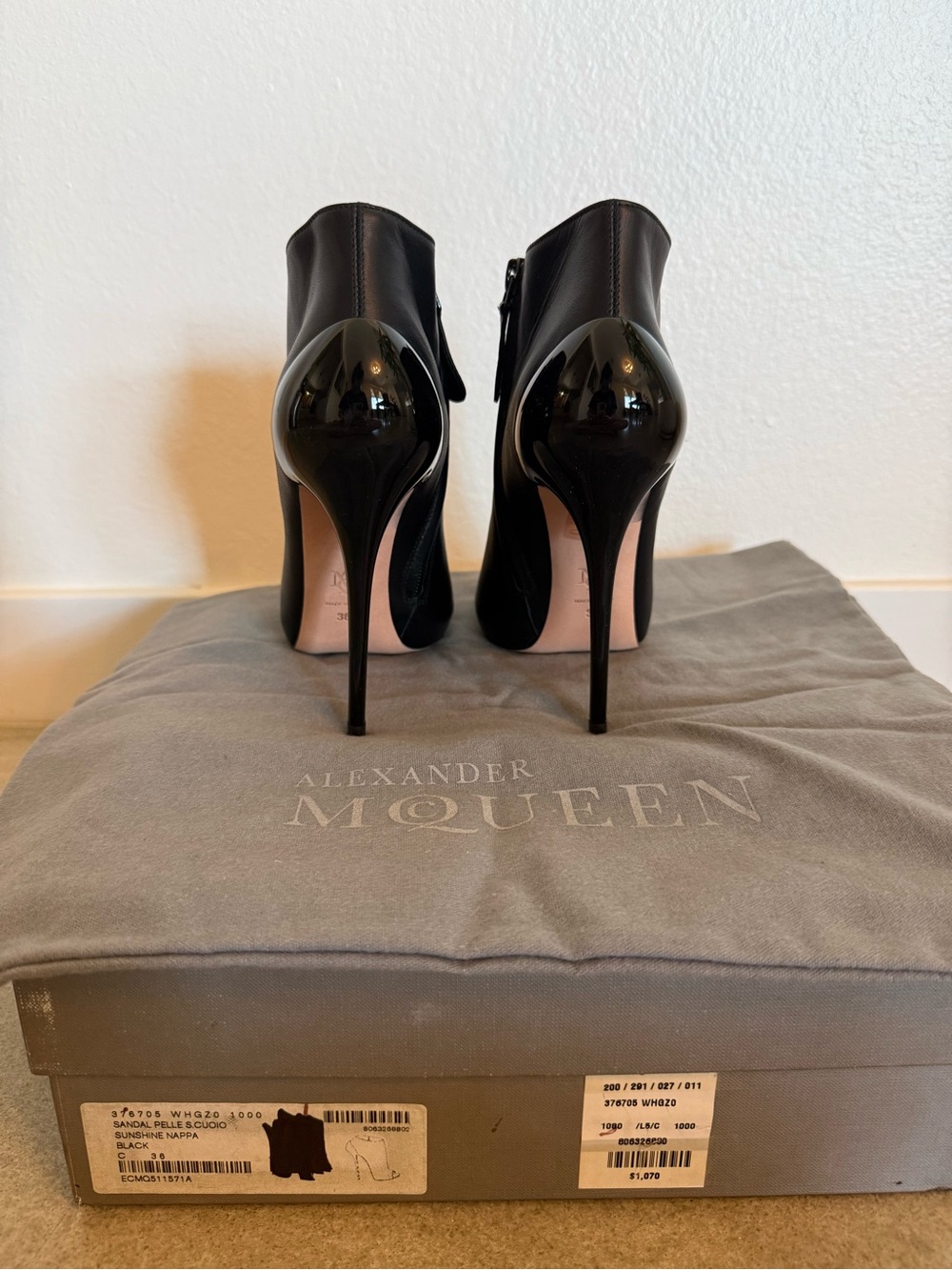 Alexander McQueen Black Leather Peep-Toe Stiletto Booties. 36. Like New. - Picture 5 of 7